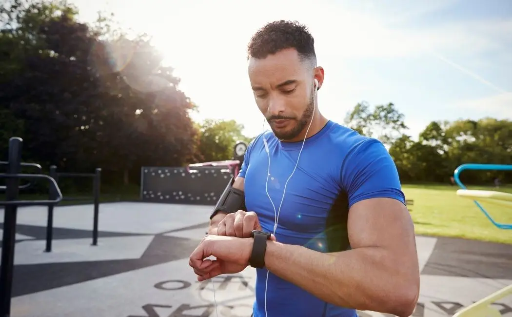 Smartwatche, które wspomogą Twój zdrowy tryb życia