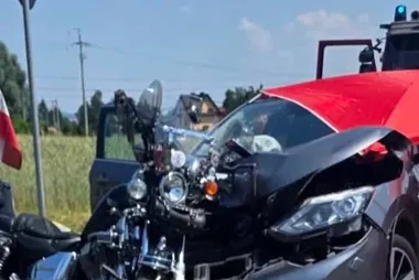 Motocyklista zginął w Biskupicach Melsztyńskich. Policja apeluje o ostrożność
