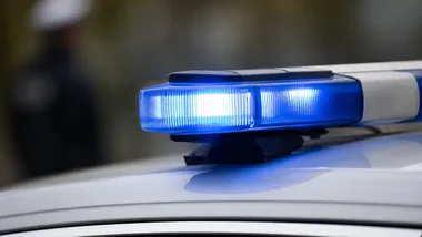 Dziecko wezwało pomoc podczas nocnej awantury. 39-latek w areszcie