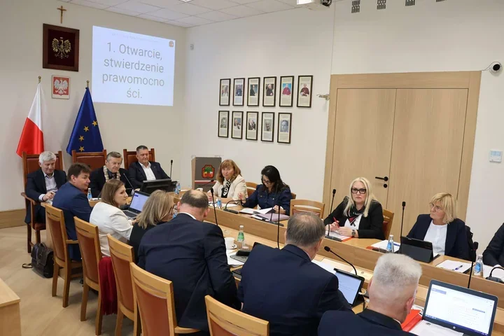 Nazwa ronda wraca do mieszkańców. Radni wycofali projekt z obrad