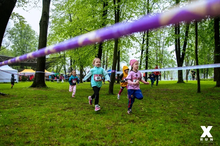 Błoto nie zatrzymało biegaczy. Rekordowy Wyspowy Trail w Limanowej