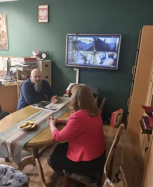 Więcej patroli przy szkołach w Limanowej. Burmistrz koordynuje działania