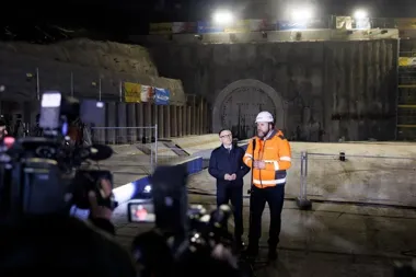 Pod ziemią pod Limanową zapadł ważny moment dla linii Podłęże–Piekiełko