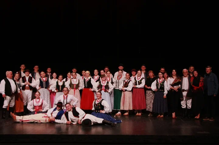 Folklor Limanowszczyzny na scenie. LIMANOWIANIE pokazali dawną energię