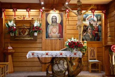 Historyczny sztandar i hołd dla partyzantów. Uroczystości w Glisnem