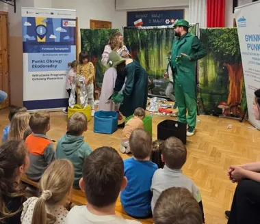 Mini Zoo, teatr i Ziemia z papieru. Uczniowie uczą się ekologii przez działanie