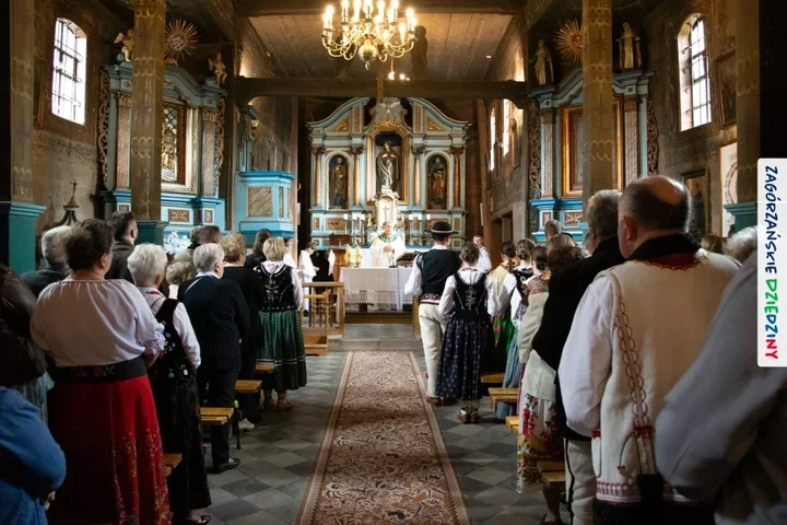 W drewnianym kościele zniknął pośpiech. Tak brzmiała Zagórzańska Msza