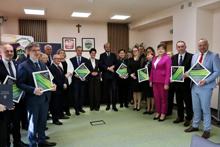 Ponad 12 mln zł na drogi w powiecie limanowskim, rusza 12 inwestycji